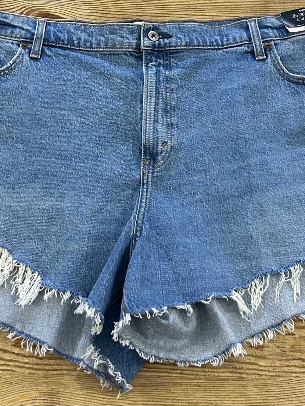 NWT Abercrombie & Fitch Light Blue Frayed Hem Denim Shorts